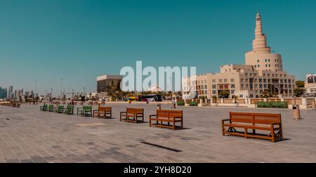 Doha, Katar - 10. Mai 2024 - Abdullah Bin Zaid Al Mahmoud Islamisches Kulturzentrum Stockfoto