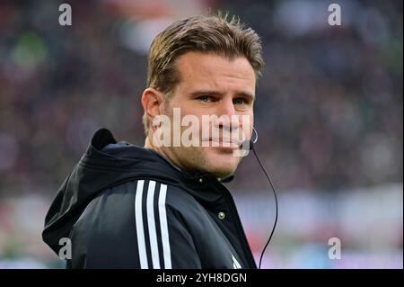 Deutschland, Bayern, Augsburg, Fussball, FC Augsburg - TSG Hoffenheim, in der WWK Arena, Augsburg, 10. Spieltag, 10.11.24, v.l. Felix Brych DFL/DFB-Vorschriften verbieten jede Verwendung von Fotografien als Bildsequenzen und/oder Quasi-Video, Stockfoto