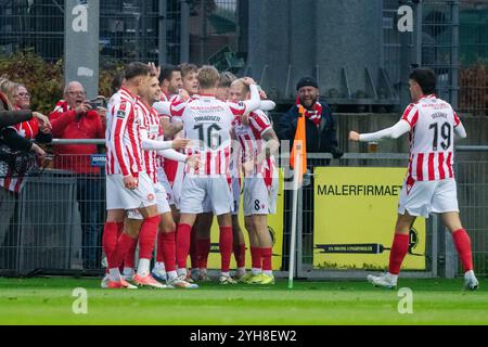 Dänemark. November 2024. Melker Widell von AAB erzielte 1-2 Punkte während des 3F Superliga-Spiels zwischen Lyngby Boldklub und AAB im Lyngby Stadium am Sonntag, den 10. November 2024. (Foto: Mads Claus Rasmussen/Ritzau Scanpix) Credit: Ritzau/Alamy Live News Stockfoto