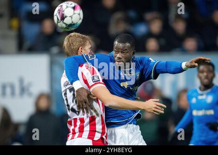 Dänemark. November 2024. Bjarne Pudel und Malik Abubakari von Lyngby BK während des 3F Superliga-Spiels zwischen Lyngby Boldklub und AAB im Lyngby Stadium am Sonntag, den 10. November 2024. (Foto: Mads Claus Rasmussen/Ritzau Scanpix) Credit: Ritzau/Alamy Live News Stockfoto