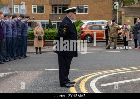 War Memorial, Grand Parade, Hove, Stadt Brighton & Hove, East Sussex, Großbritannien. Gedenksonntag, Hove. Der Gedenktag wird im Vereinigten Königreich als Gedenktag für den Beitrag der britischen und des Commonwealth-Militärs und -Soldaten und -Frauen in den beiden Weltkriegen und späteren Konflikten abgehalten. Sie findet am zweiten Sonntag im November statt. November 2024. David Smith/Alamy News Stockfoto