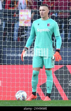 Rom, Latium. November 2024. Lukasz Skorupski von Bologna während des Spiels der Serie A zwischen Roma und Bologna im Olympiastadion, Italien, 10. November 2024. Quelle: massimo insabato/Alamy Live News Stockfoto