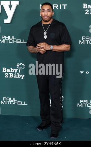 WEST HOLLYWOOD, LOS ANGELES, KALIFORNIEN, USA - NOVEMBER 09: Nelly kommt 2024 bei der Baby2Baby Gala von Paul Mitchell an, die am 9. November 2024 im Pacific Design Center in West Hollywood, Los Angeles, Kalifornien, USA stattfindet. (Foto: Xavier Collin/Image Press Agency) Stockfoto