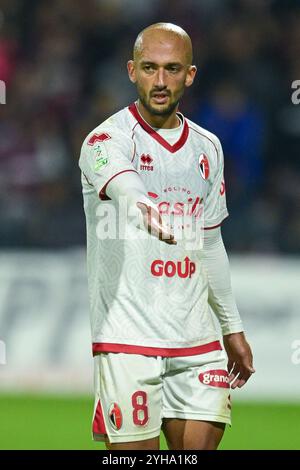 Salerno, Italien. November 2024. Ahmad Benali vom SSC Bari Gesten beim Spiel der Serie B zwischen US Salernitana und SSC Bari im Stadio Arechi, Salerno, Italien am 10. November 2024. Quelle: Nicola Ianuale/Alamy Live News Stockfoto