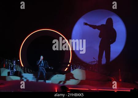 Italienischer Sänger Ghali während seiner Show in der Unipol Arena in Casalecchio (Bo), Italien, 10. November 2024 Stockfoto