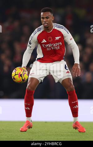 London, Großbritannien. November 2024. Gabriel of Arsenal während des Premier League-Spiels in Stamford Bridge, London. Der Bildnachweis sollte lauten: Paul Terry/Sportimage Credit: Sportimage Ltd/Alamy Live News Stockfoto