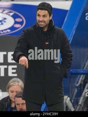 London, Großbritannien. November 2024. Chelsea / Arsenal - Premier League - Stamford Bridge - London. Arsenal Manager Mikel Arteta. Bildnachweis: Mark Pain / Alamy Live News Stockfoto