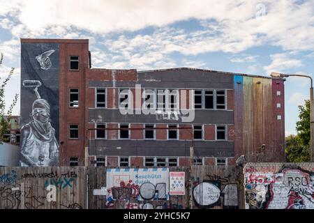 Rote Backsteinbauten der ehemaligen Bärenquell-Brauerei - ein denkmalgeschütztes Gebäude in Berlin Niederschöneweide Obrikatstraße View, Deutschland, Erurope Stockfoto