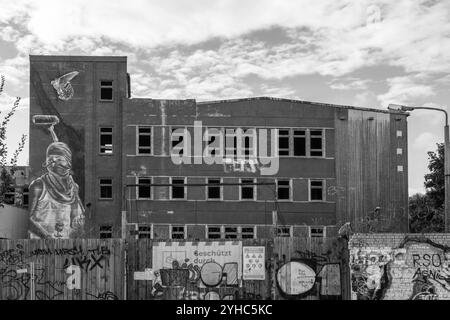 Backsteinbauten der ehemaligen Bärenquell-Brauerei - ein denkmalgeschütztes Gebäude in Berlin Niederschöneweide Obrikatstraße View 2024, Deutschland, Erurope Stockfoto