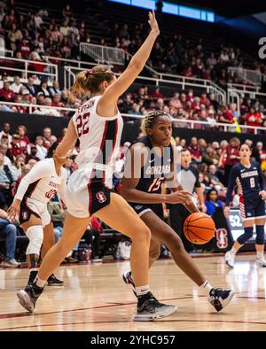 10. November 2024 Palo Alto CA, USA Gonzaga Stürmer Yvonne Ejim (15) fährt während des NCAA/ACC Women's Basketball Spiels zwischen Gonzaga Bulldogs und dem Stanford Cardinal zum Basketball. Stanford schlug Gonzaga 89-58 im Maples Pavilion Stanford, CA. Thurman James /CSM Stockfoto