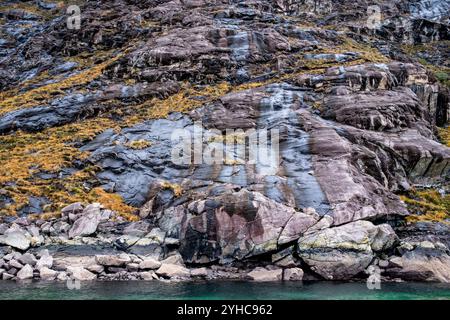 Ein Blick auf 'The Bad Step' auf dem Elgol zum Loch Coruisk Walk, Isle of Skye, Schottland, Großbritannien. Stockfoto