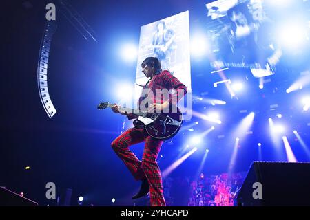 UK. November 2024. LONDON, ENGLAND – 09. NOVEMBER: Sebastian Danzig von „Palaye Royale“ trat am 9. November 2024 in der OVO Arena in Wembley auf. CAP/MAR © MAR/Capital Pictures Credit: Capital Pictures/Alamy Live News Stockfoto