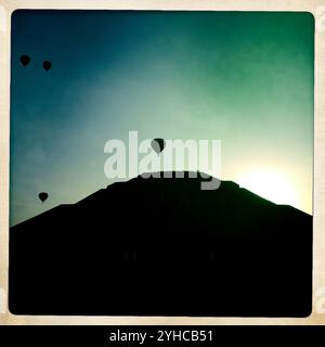 Hot air balloons fly over the Pyramid of the Sun in the ruins of the ancient city of Teotihuacan, Mexico City, Mexico, December 21, 2012. PLEASE NOTE: This image is part of Auror Stock Photo