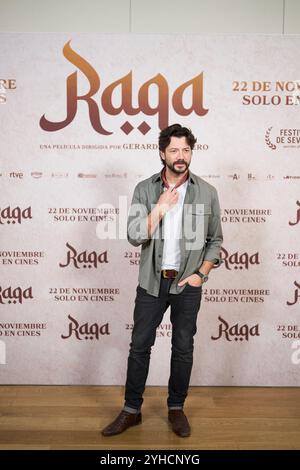 Madrid, Spanien. November 2024. Alvaro Morte nimmt am 11. November 2024 in Madrid, Spanien, am Fotogespräch „Raqa“ im URSO Spa Hotel Teil. Quelle: Album/Alamy Live News Stockfoto