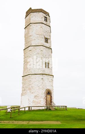 Der Chalk Tower, frühe Leuchtturm-Leuchtturm, erbaut 1674. Flamborough Head, Naturschutzgebiet Outer Headland, ssi, Bridlington, East Yorkshire, England Stockfoto