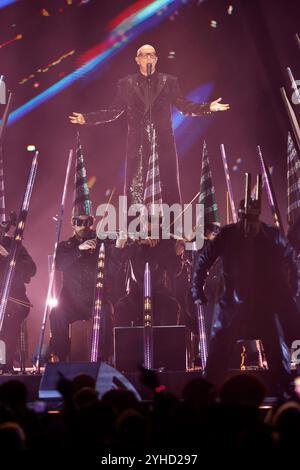 Neil Tennant von den PET Shop Boys bei der Verleihung der MTV European Music Awards 2024 in der Co-op Live Arena. Manchester, 10.11.2024 *** Neil Tennant von den PET Shop Boys bei den MTV European Music Awards 2024 in der Co op Live Arena Manchester, 10 11 2024 Foto:xH.xZwanzigerx/xFuturexImagex mtv 4402 Stockfoto