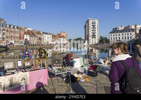 Lille, Frankreich, 1. September 2018: Der traditionelle jährliche Flohmarkt in Lille (das erste Wochenende im September), Braderie de Lille, Europa Stockfoto