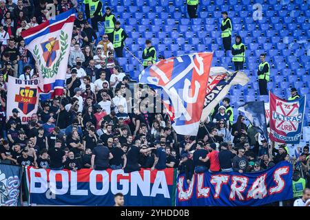 Rom, Italie. November 2024. Anhänger von Bologna während des italienischen Meisterschaftsspiels Serie A zwischen AS Roma und Bologna FC am 10. November 2024 im Stadio Olimpico in Rom, Italien - Foto Matthieu Mirville (M Insabato)/DPPI Credit: DPPI Media/Alamy Live News Stockfoto