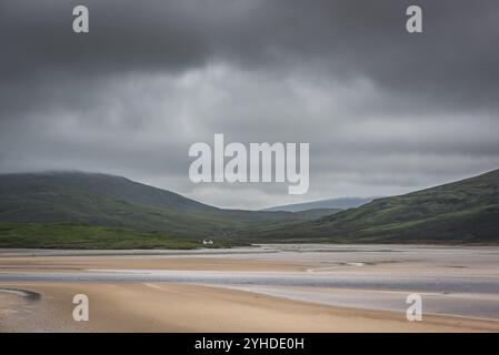 Blick über den Kyle of Durness bei Ebbe, Durness, Sutherland, Schottland, Großbritannien Stockfoto