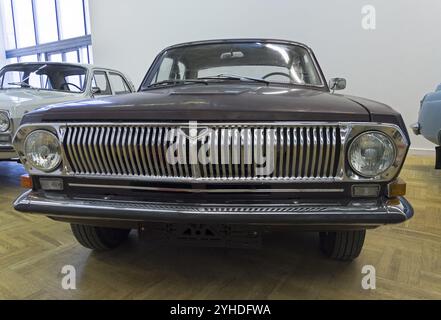 Moskau, Russland, 10. November 2018: Volga GAZ-24 Car (Made in 1983) auf der Ausstellung von alten und seltenen Autos, Europa Stockfoto