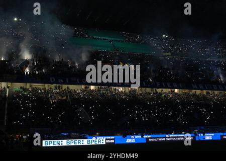 Mailand, Italien. November 2024. Die Kurve des Inter während des Enelive-Spiels der Serie A zwischen dem FC Internazionale gegen den SSC Napoli im Giuseppe Meazza Stadium am 10. november 2024 in Mailand, italien (Credit Image: © Agostino Gemito/Pacific Press via ZUMA Press Wire) NUR REDAKTIONELLE VERWENDUNG! Nicht für kommerzielle ZWECKE! Stockfoto