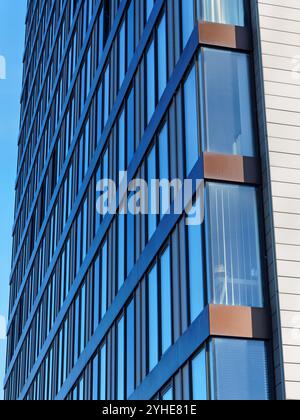 Großbritannien, South Yorkshire, Sheffield, St. Paul's Tower vom Cheesegrater Car Park aus. Stockfoto