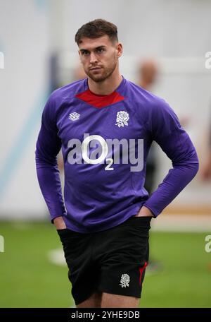 Tom Roebuck aus England während eines Trainings im Pennyhill Park, Bagshot. Bilddatum: Montag, 11. November 2024. Stockfoto