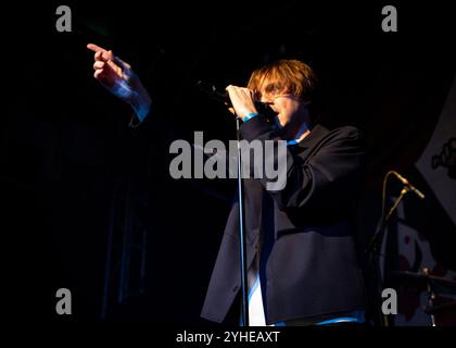 Fell Out Boy (Fall Out Boy Tribute Band) tritt an der O2 Academy Islington, London auf © Clarissa Debenham (Film Free Photography) / Alamy Stockfoto
