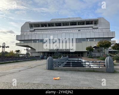 Das ICC (Internationales Kongresszentrum) in Berlin. Westend, Charlottenburg-Wilmersdorf, Berlin, Deutschland. Oktober 2023. Stockfoto