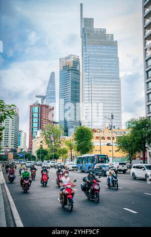 Ho Chi Minh City, 24. November 2022: Ton Duc Thang Street in Ho Chi Minh City, Vietnam in Ho Chi Minh City, Vietnam Stockfoto