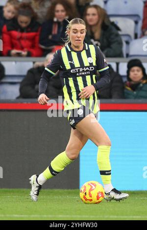 London, Großbritannien. November 2024. Jill Roord von Manchester City Women in Aktion während des Women's Super League-Spiels zwischen Crystal Palace Women und Manchester City Women im Selhurst Park, London, England am 3. November 2024. Foto von Ken Sparks. Nur redaktionelle Verwendung, Lizenz für kommerzielle Nutzung erforderlich. Keine Verwendung bei Wetten, Spielen oder Publikationen eines einzelnen Clubs/einer Liga/eines Spielers. Quelle: UK Sports Pics Ltd/Alamy Live News Stockfoto