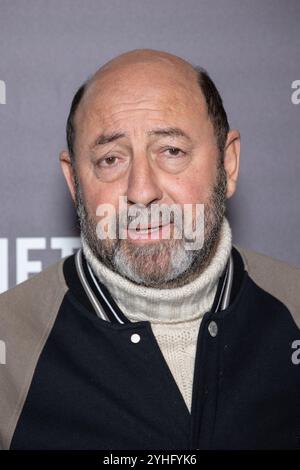 Paris, Frankreich. November 2024. KAD Merad nimmt an der Pariser Filmpremiere von Claude Lelouch Teil, um seine Retrospektive am 11. November 2024 in Paris zu eröffnen. Foto: Nasser Berzane/ABACAPRESS. COM Credit: Abaca Press/Alamy Live News Stockfoto