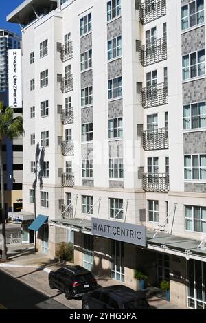 LONG BEACH, KALIFORNIEN - 8. November 2024: Hyatt Centric Hotel at the Pike. Stockfoto