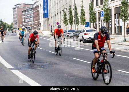 BEMER cyclassics Cycling Race , Europas größtes Radrennen findet in Hamburg statt, Rennen für Amateure und ein UCI World Tour Race für Profis, Hamburg, Deutschland Stockfoto