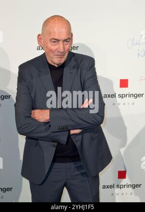 ARCHIVFOTO: REM KOOLHAAS wird am 17. November 2024 80 Jahre alt, Architekt Rem KOOLHAAS feierte am 4. September 2018 das neue Verlagsgebäude der Axel Springer SE in unmittelbarer Nähe zum Hauptsitz in Berlin. ? Stockfoto