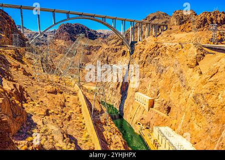 Berühmte und erstaunliche Hoover Dam am Lake Mead, Nevada und Arizona Grenze, USA. Stockfoto