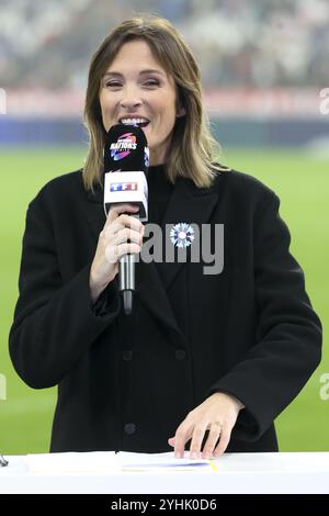 Isabelle Ithurburu kommentiert das Spiel der Autumn Nations Series 2025 im Rugby union zwischen Frankreich und Japan am 9. November 2024 im Stade de France in Saint-Denis bei Paris Stockfoto