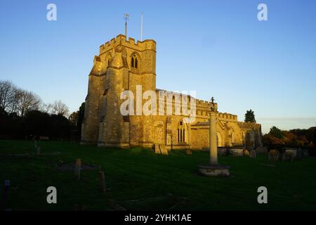 All Saints Church in St. Paul's Walden bei Abendsonne Stockfoto