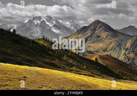 Marmolada Gletscher vom Passo Giau Stockfoto