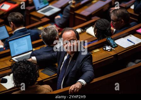 FRANKREICH-POLITIK-REGIERUNG-PARLAMENT ehemaliger Präsident der Republik und sozialistischer Abgeordneter Francois Hollande in der Nationalversammlung am Tag der Anfrage an die Regierung. Am 12. November 2024 In Paris. PARIS ILE-DE-FRANCE FRANKREICH URHEBERRECHT: XANDREAXSAVORANIXNERIX FRANCE-POLITICS-GOVERNMENT-PARLI ASAVORANINERI-16 Stockfoto