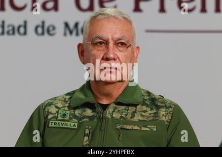 Mexiko-Stadt, Mexiko. November 2024. Ricardo Trevilla Trejo, Verteidigungsminister, sprach während eines Briefings im Nationalpalast. Am 12. November 2024 in Mexiko-Stadt. (Foto: Carlos Santiago/ Credit: Eyepix Group/Alamy Live News Stockfoto