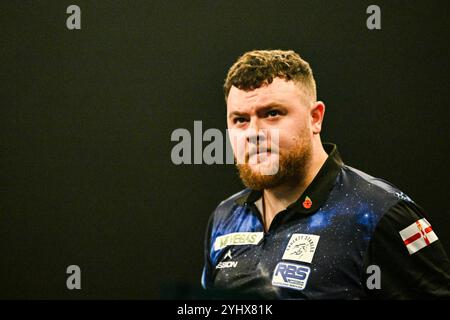 WV Active, Aldersley, Wolverhampton, Großbritannien. November 2024. 2024 PDC Grand Slam of Darts, 4. Tag; Josh Rock Credit: Action Plus Sports/Alamy Live News Stockfoto