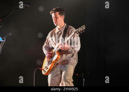 Manchester, England, 12. November 2024. London Grammar trat in der AO Arena in Manchester auf ihrer The Greatest Love Arena Tour 2024 auf. Quelle: Izzy Clayton/Alamy Live News Stockfoto