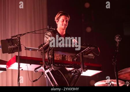 Manchester, England, 12. November 2024. London Grammar trat in der AO Arena in Manchester auf ihrer The Greatest Love Arena Tour 2024 auf. Quelle: Izzy Clayton/Alamy Live News Stockfoto