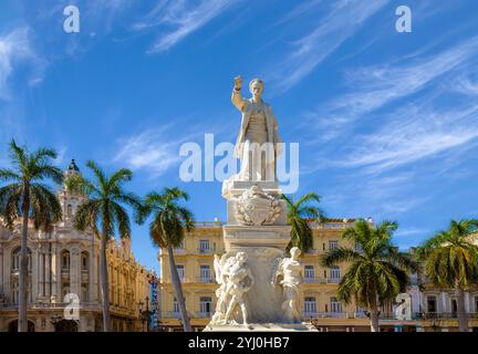 Statue von Jose Marti in Havanna Central Park plaza in der Nähe von El Capitolio und Paseo del Prado. Stockfoto