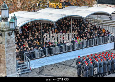 Feierliches Gelöbnis für Rekruten der Bundeswehr vor dem Rathaus Hannover Hannover, Rathaus, Platz der Männer Niedersachsen, Region Hannover Deutschland *** feierliche Vereidigung der Rekruten der Bundeswehr vor dem Rathaus Hannover Hannover, Rathaus, Platz der Männer Niedersachsen, Region Hannover Deutschland Stockfoto