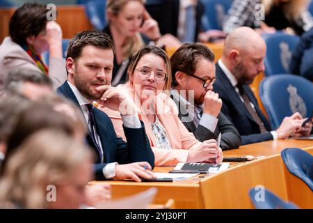 12. NOVEMBER 2024 Niederländisch Tweede Kamer Plenardebatte DEN HAAG, NIEDERLANDE - 12. NOVEMBER: ELINE Vedder CDA während der Plenardebatte im Tweede Kamer am 12. November 2024 in den Haag, Niederlande. Den Haag Tweede Kamer Niederlande Inhalte können nicht direkt oder indirekt über Dritte in den Niederlanden weiterverbreitet werden. Copyright: XJohnxBeckmannx Stockfoto