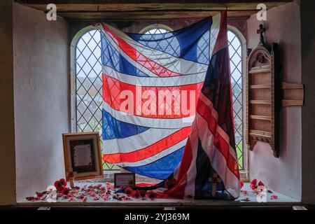 Ausstellung zum Gedenktag in St. Michaels und All Angels Church, Hawkshead, Lake District, Cumbria Stockfoto