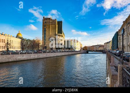 Sankt Petersburg, Russland - 07. November 2019: Canal Gribobedov. Blick auf die Stadt Sankt Petersburg. Russland. Stockfoto