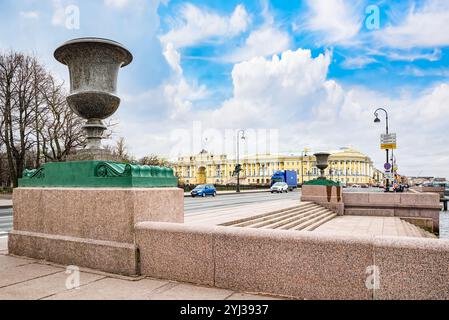 Sankt Petersburg, Russland - 05. November 2019: Senatsgebäude in Sankt Petersburg. Russland. Stockfoto